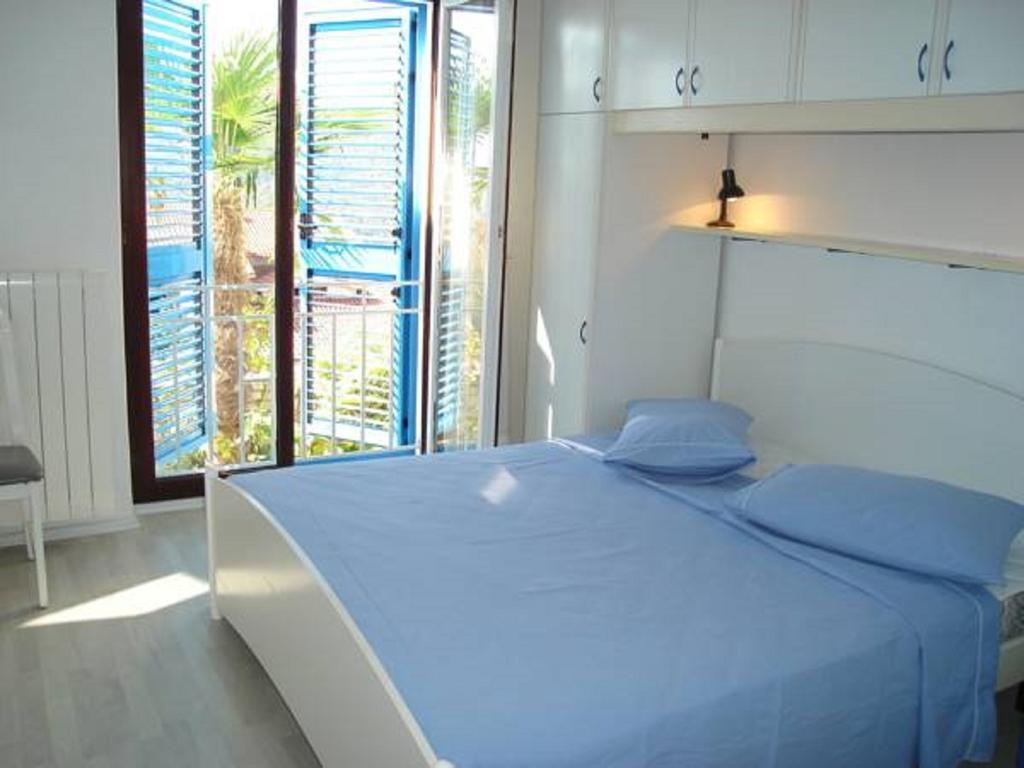 Apartments Mare Losinjska 16 Rabac Værelse billede
