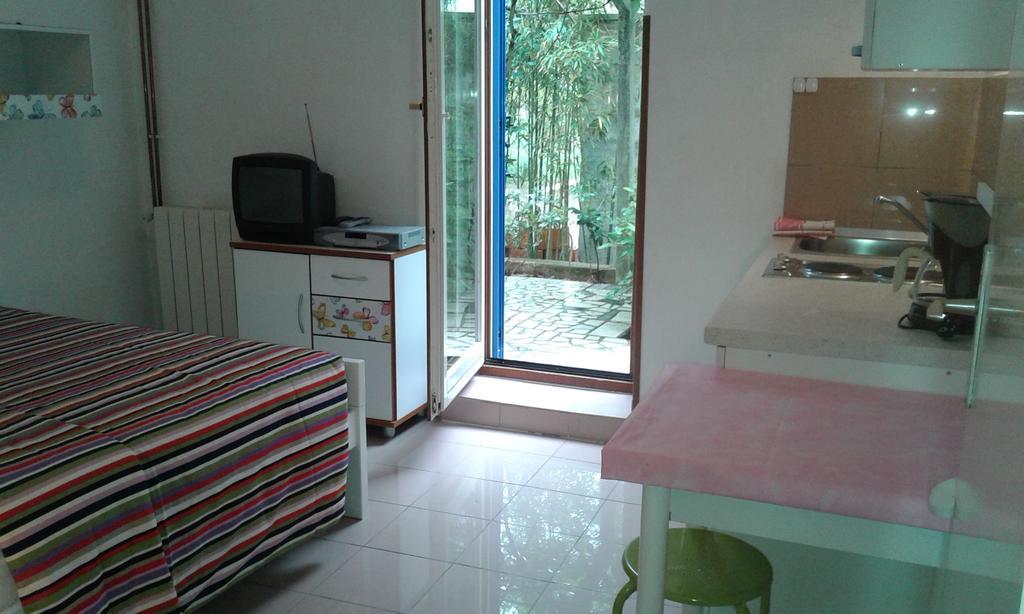 Apartments Mare Losinjska 16 Rabac Eksteriør billede